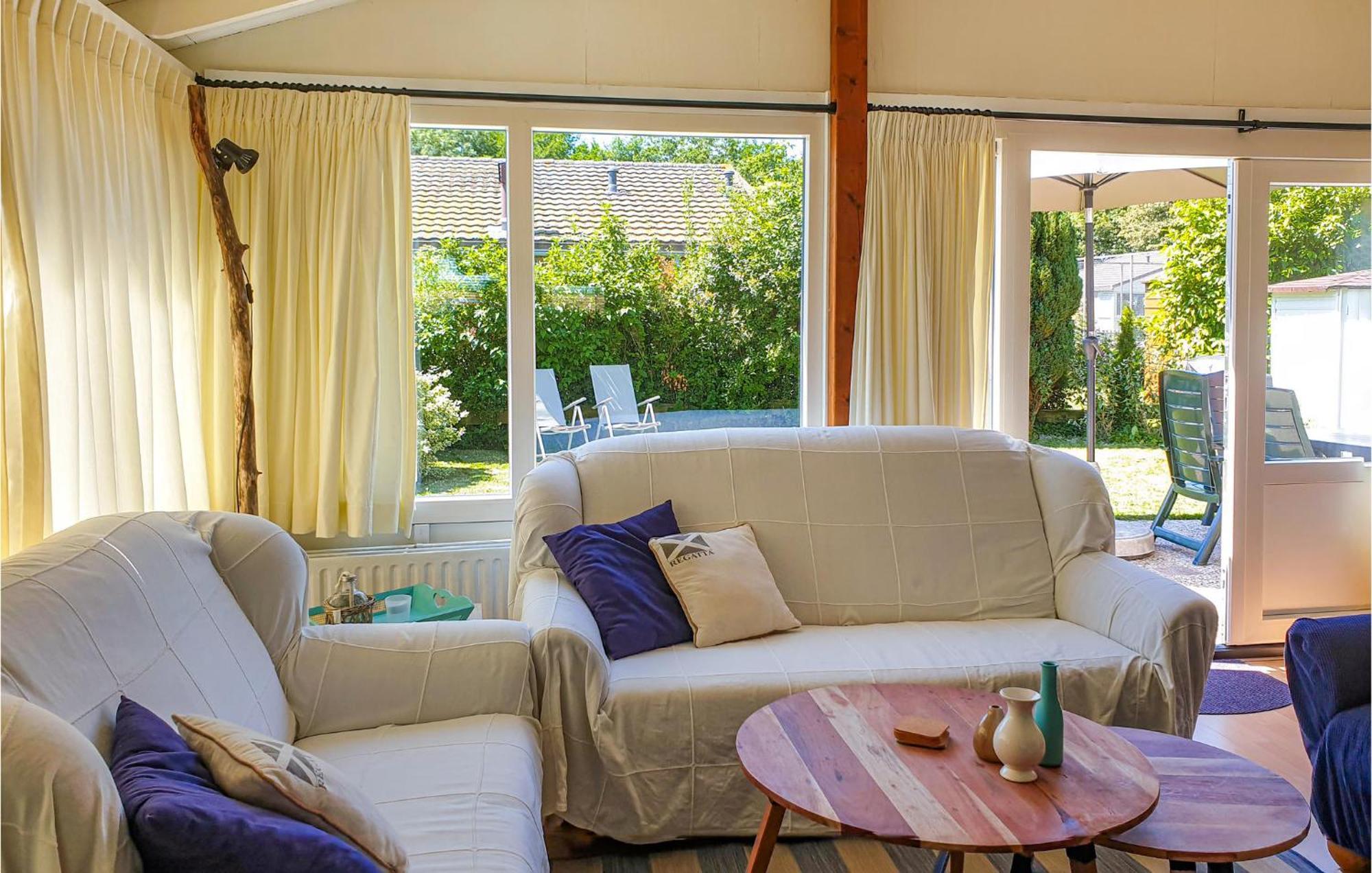 Nice Home In Warmenhuizen With Wifi Schoorldam Экстерьер фото